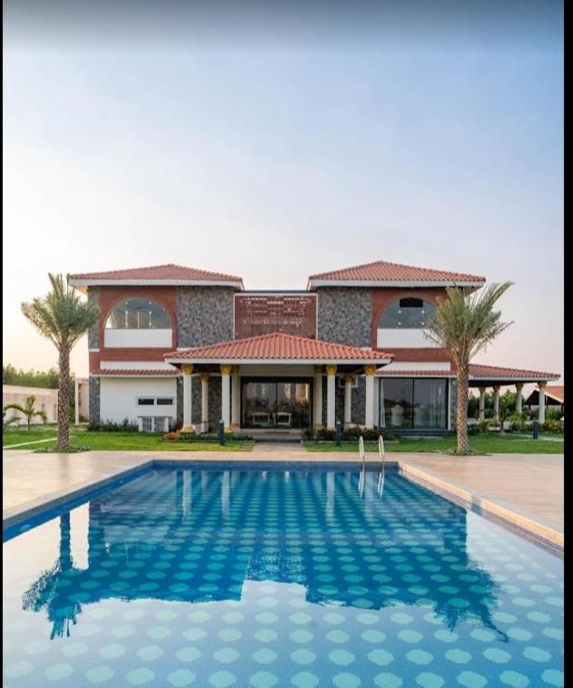 Redhomex Cove Castle Villa Hyderabad Ngoại thất bức ảnh